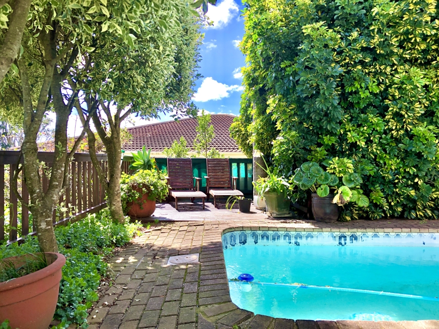5 Bedroom Property for Sale in Kenton On Sea Eastern Cape